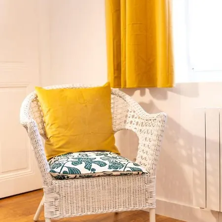 Le Paquier 23 - Charming In The Heart Of The Old Town 150m Fr