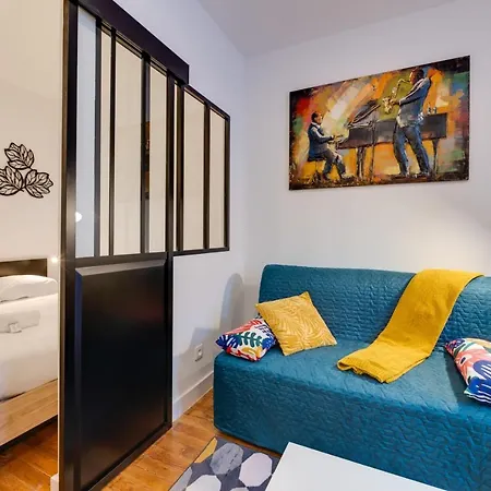Le Paquier 23 - Charming In The Heart Of The Old Town 150m Fr Apartment