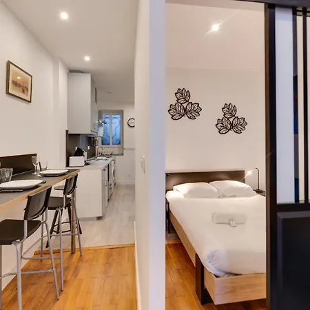 Le Paquier 23 - Charming In The Heart Of The Old Town 150m Fr Apartment